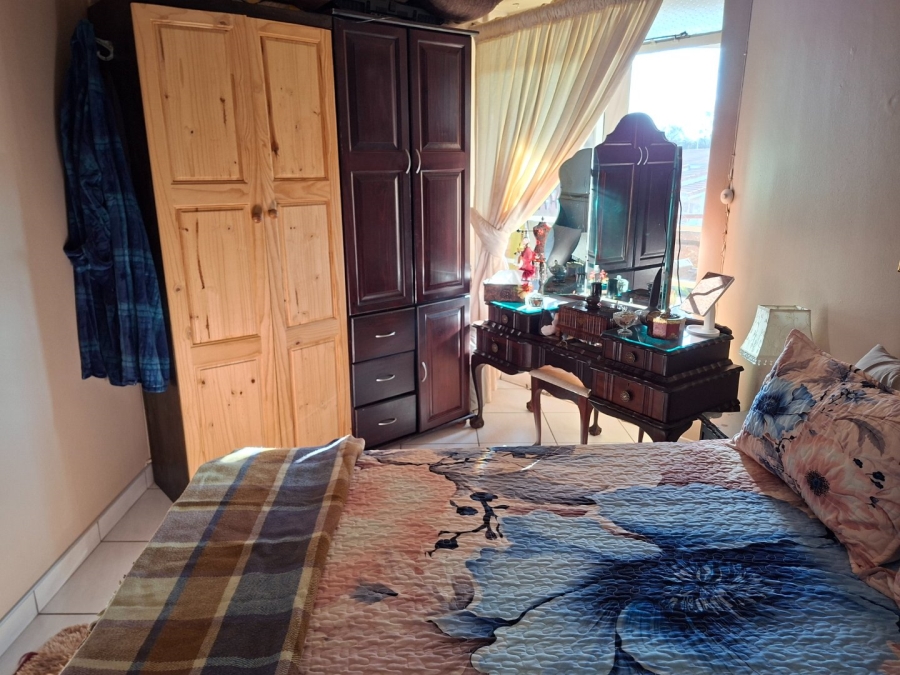 1 Bedroom Property for Sale in Potchefstroom South North West